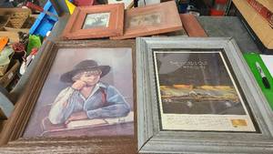 lot 142 image: Vintage frames and prints