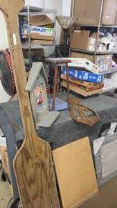 lot 143 image: Wooden Wall Decor