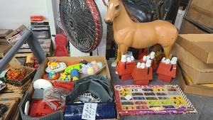 lot 144 image: Vintage toys and large Horse toy