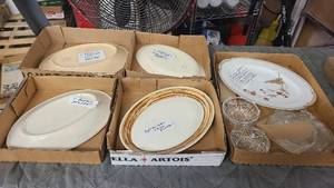 lot 154 image: Various vintage plates and ceramics