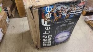 lot 685 image: beFree 18 Wireless Rechargable Party Speaker