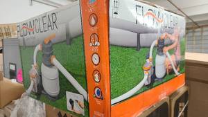 lot 693 image: Flowclear 1,500 Gal Sand Filter