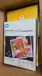 lot 801 image: Box of 2 Paper Packages