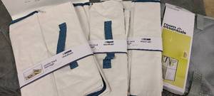 lot 707 image: Set of new under bed storage bags and hampers