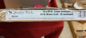 lot 749 image: 25 15x20in Jumbo Envelopes