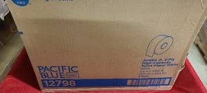 lot 751 image: Jumbo Jr 2-ply Toilet Paper