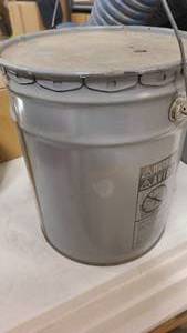 lot 9 image: New Buckets of Penofin Penetrating Oil Finish in Transparent Redwood