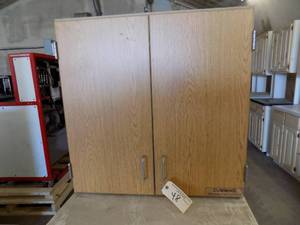 lot 48 image: Upper Wood Cabinet