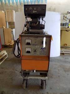 lot 64 image: Airco Welder with Speed wire feeder