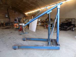 lot 69 image: NAPA Fleet Engine Hoist