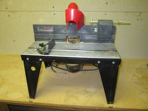 lot 54 image: Sears Craftsman router table.