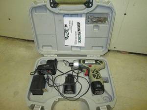 lot 60 image: Masterforce compact driver in case