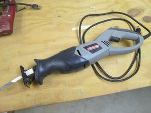 lot 69 image: Electric Craftsman reciprocating Saw