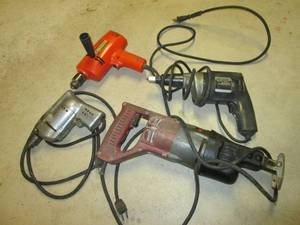 lot 103 image: Vintage electric Milwaukee Sawzall