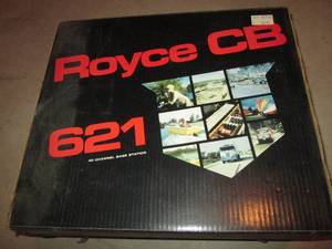 lot 113 image: Royse CB 621 40-channel base station