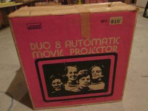 lot 114 image: Montgomery Ward Duo 8 automatic movie projector