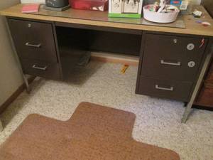 lot 178 image: Metal desk with glass work top
