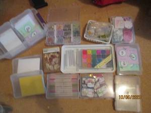 lot 264 image: Assortment of organizers filled with craft supplies