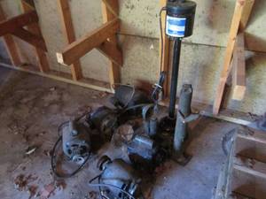 lot 208 image: Wayne thermoplastic sump pump