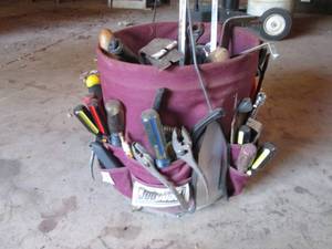 lot 48 image: 3-gallon bucket with Job Boss caddy