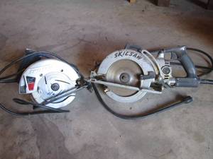 lot 41 image: Pair of Vintage Skill saw Circular saw