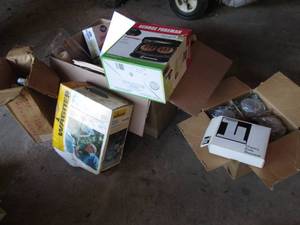 lot 222 image: Wagner power painter, kitchen knife set plus