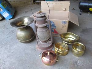 lot 231 image: Vintage oil lantern, plus