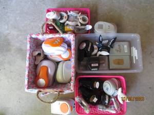 lot 441 image: Another Huge lot of decorative craf...