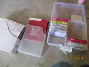lot 467 image: Craft organizer and desktop file or...