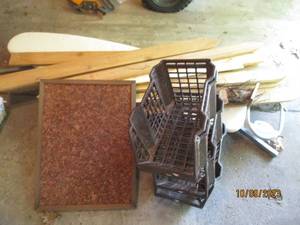 lot 504 image: Small assortment of crafting wood. ...