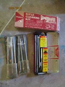 lot 516 image: Rifle cleaning brushes...