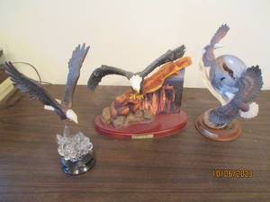 lot 306 image: Trio of Eagle statues and decor
