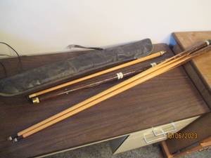 lot 308 image: Collection of pool cues and a case