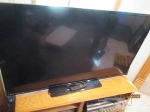 lot 341 image: Large Phillips flat-screen TV
