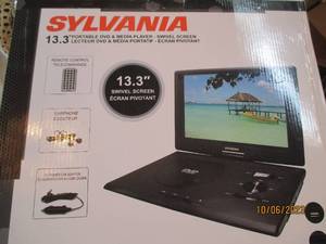 lot 357 image: Sylvania 13.3 Portable DVD & Media