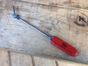 lot 16 image: Thexton Delco Distributor Adjuster