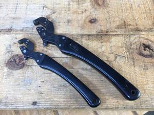 lot 39 image: Pair Craftsman Clench Wrench