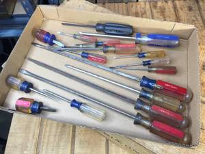 lot 40 image: Craftsman Screwdrivers