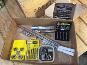 lot 61 image: Tap & Dies - Extractors - Heli Coils