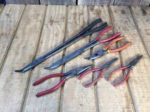 lot 98 image: Variety Needle Nose Pliers
