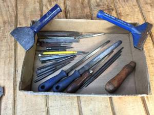lot 101 image: Chisels - Punches - Files