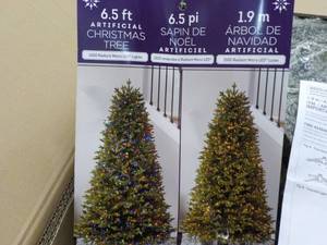 lot 26 image: 6.5 ft Artificial Xmas Tree from Co...