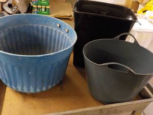 lot 37 image: 3 Storage...