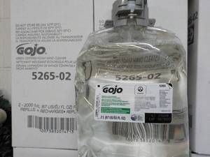 lot 56 image: 4 ct 2 Liter Jugs GOJO Hand Cleaner...