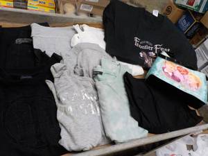lot 62 image: I Love Lucy Purse, new T-shirts siz...
