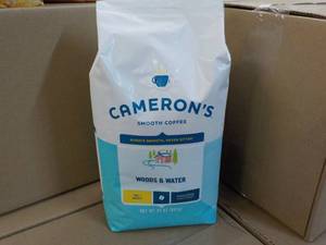 lot 74 image: 32 oz Bag Camerons Woods and Water...