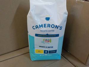 lot 76 image: 32 oz Bag Camerons Woods and Water...