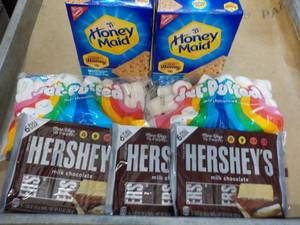 lot 136 image: Smores Kit  2 Each- Graham Cracker...