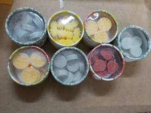 lot 188 image: 7 - 3.38 oz Wax Melts- variety...