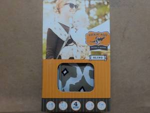 lot 195 image: Rockin Baby Sling retail $52...